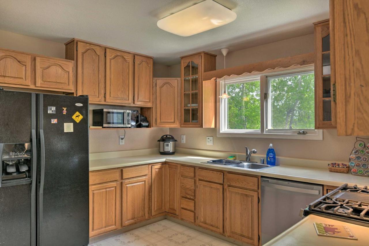 Pet Friendly Anchorage Retreat With Deck And Yard Βίλα Εξωτερικό φωτογραφία